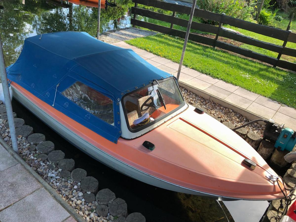 Ferienhaus Direkt An Der Spree Mit Whirlpool Und Sauna Berlim Exterior foto