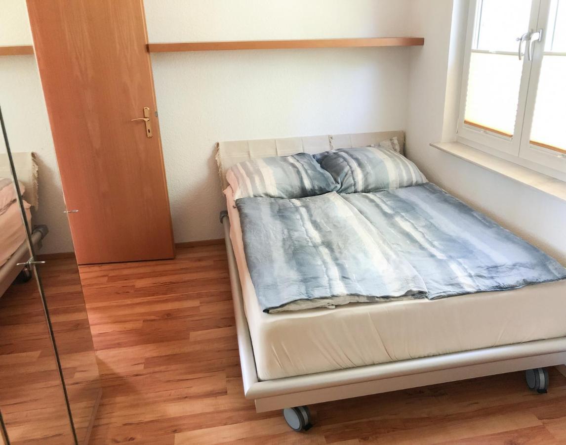 Ferienhaus Direkt An Der Spree Mit Whirlpool Und Sauna Berlim Exterior foto